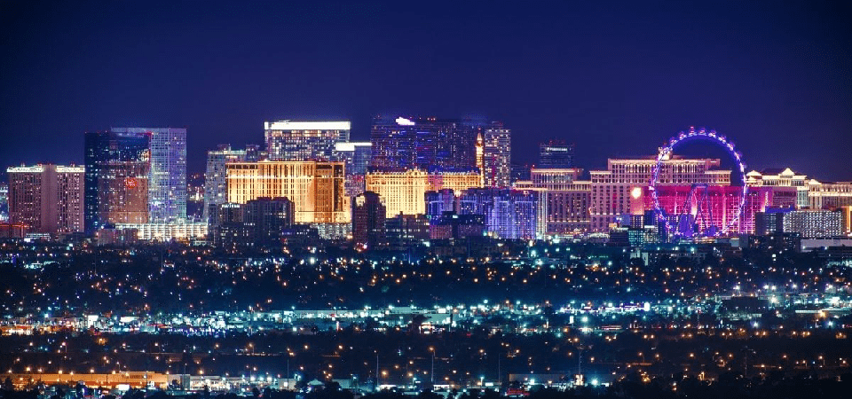 Caesars, MGM PTs Lowered as Tariff Uncertainty Plagues Casino Stocks